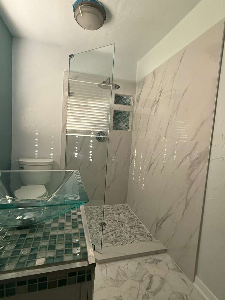 Bathrooms Remodeling